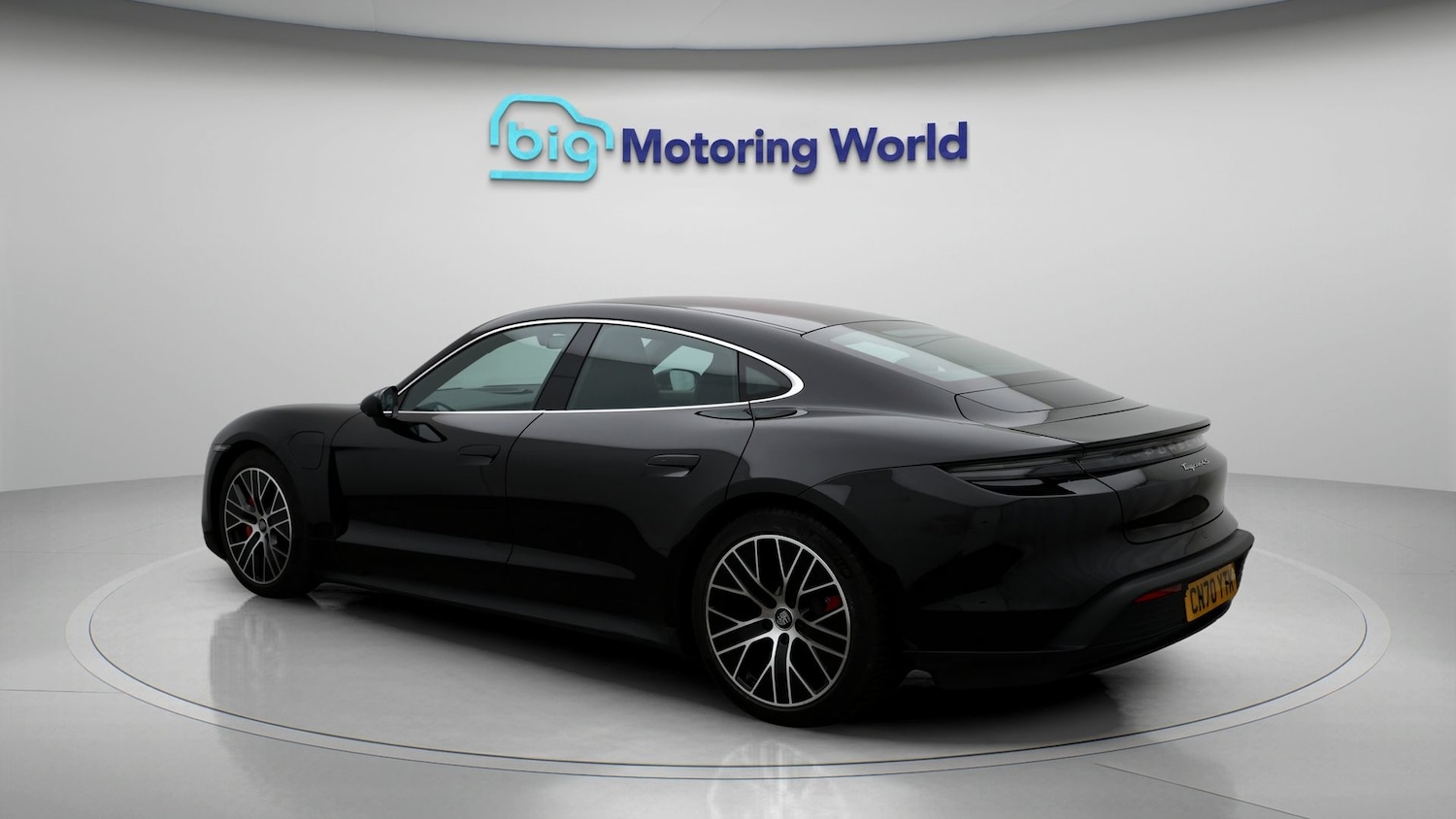 Used Porsche Taycan 2020 for sale - 77578314: Photo 5