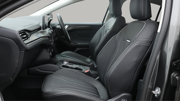 Used Ford Focus 2021 for sale - 75448940: Photo 15