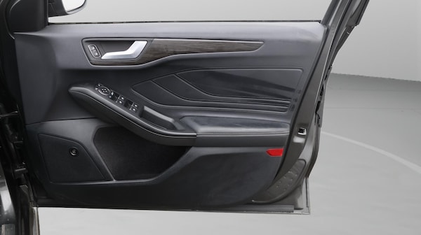 Used Ford Focus 2021 for sale - 75448940: Photo 16