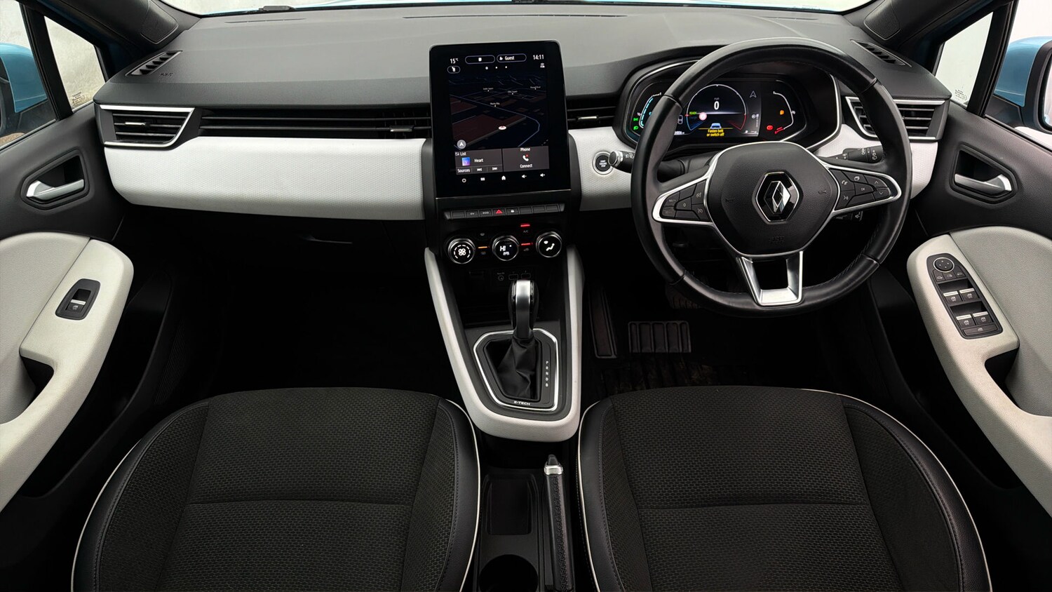 Used Renault Clio 2021 for sale - 77916311: Photo 12