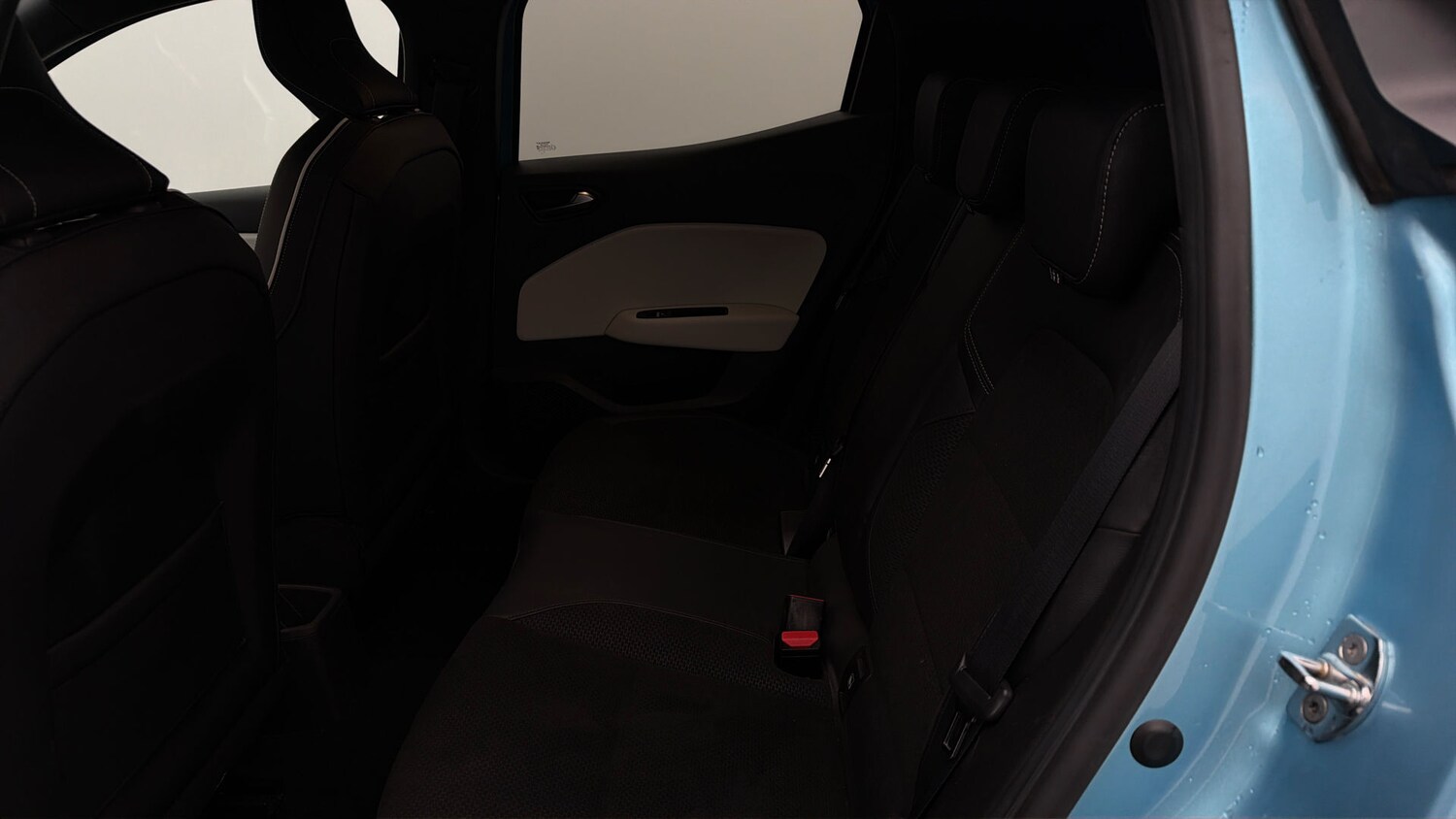 Used Renault Clio 2021 for sale - 77916311: Photo 15