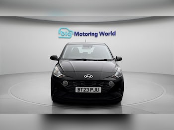 Used Hyundai i10 2023 for sale - 79030310: Photo