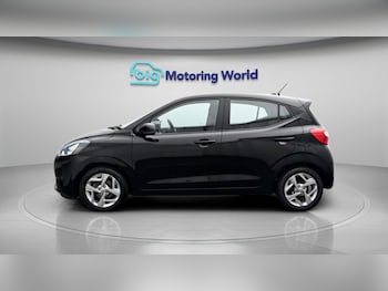Used Hyundai i10 2023 for sale - 79030310: Photo