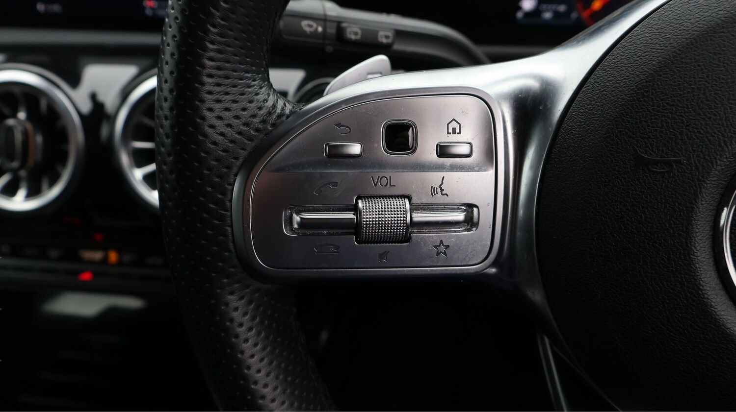 Used Mercedes-Benz A-Class for sale - 77181729: Photo 24