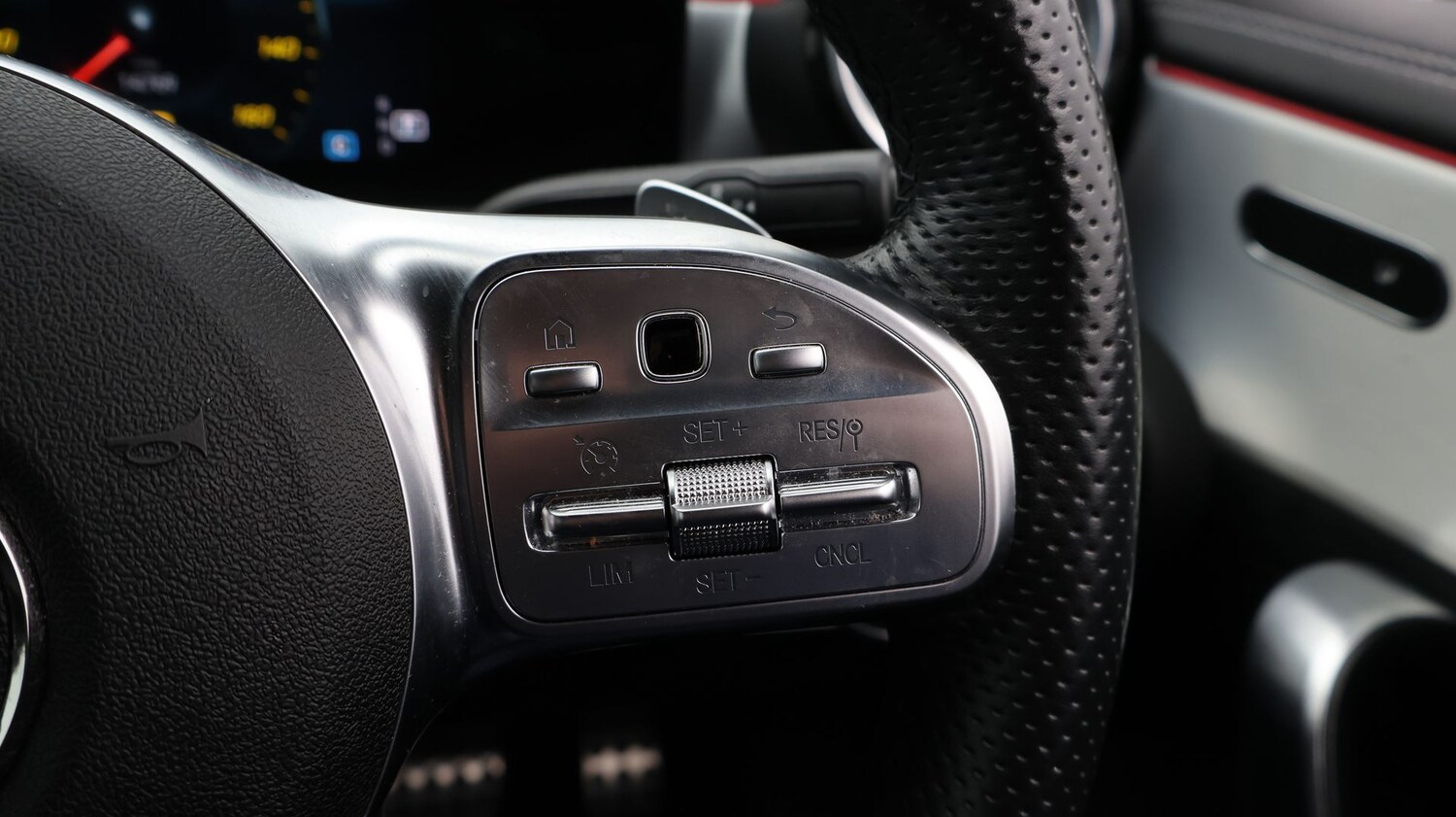 Used Mercedes-Benz A-Class for sale - 77181729: Photo 25