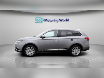 Used Mitsubishi Outlander 2020 for sale - 77392174: Photo