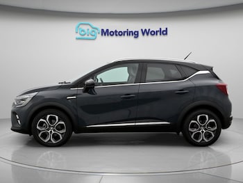 Used Renault Captur 2022 for sale - 79555111: Photo