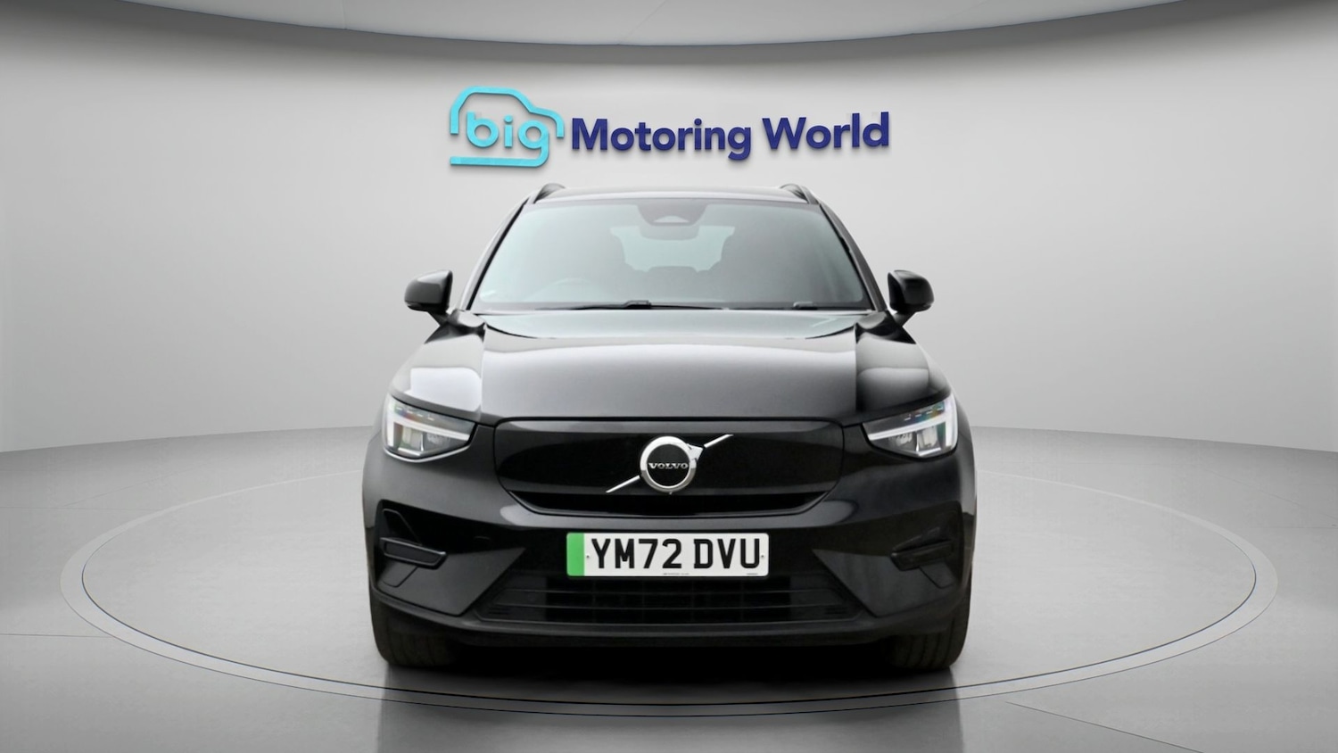 Used Volvo XC40 2023 for sale - 78081653: Photo 2