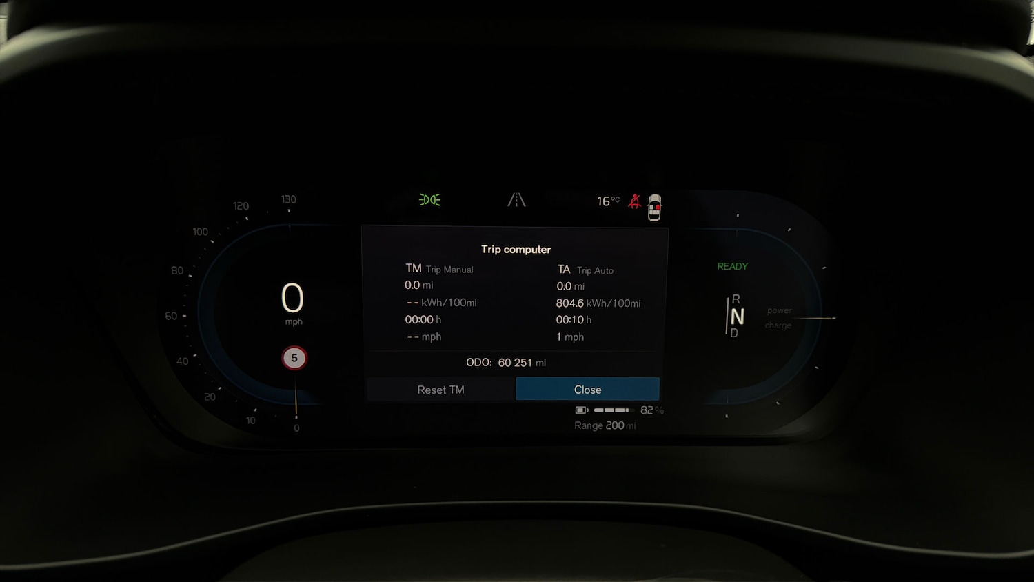 Used Volvo XC40 2023 for sale - 78081653: Photo 24