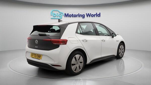 Used Volkswagen ID.3 2020 for sale - 76315198: Photo 8