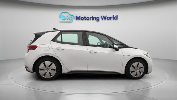 Used Volkswagen ID.3 2020 for sale - 76315198: Photo 9