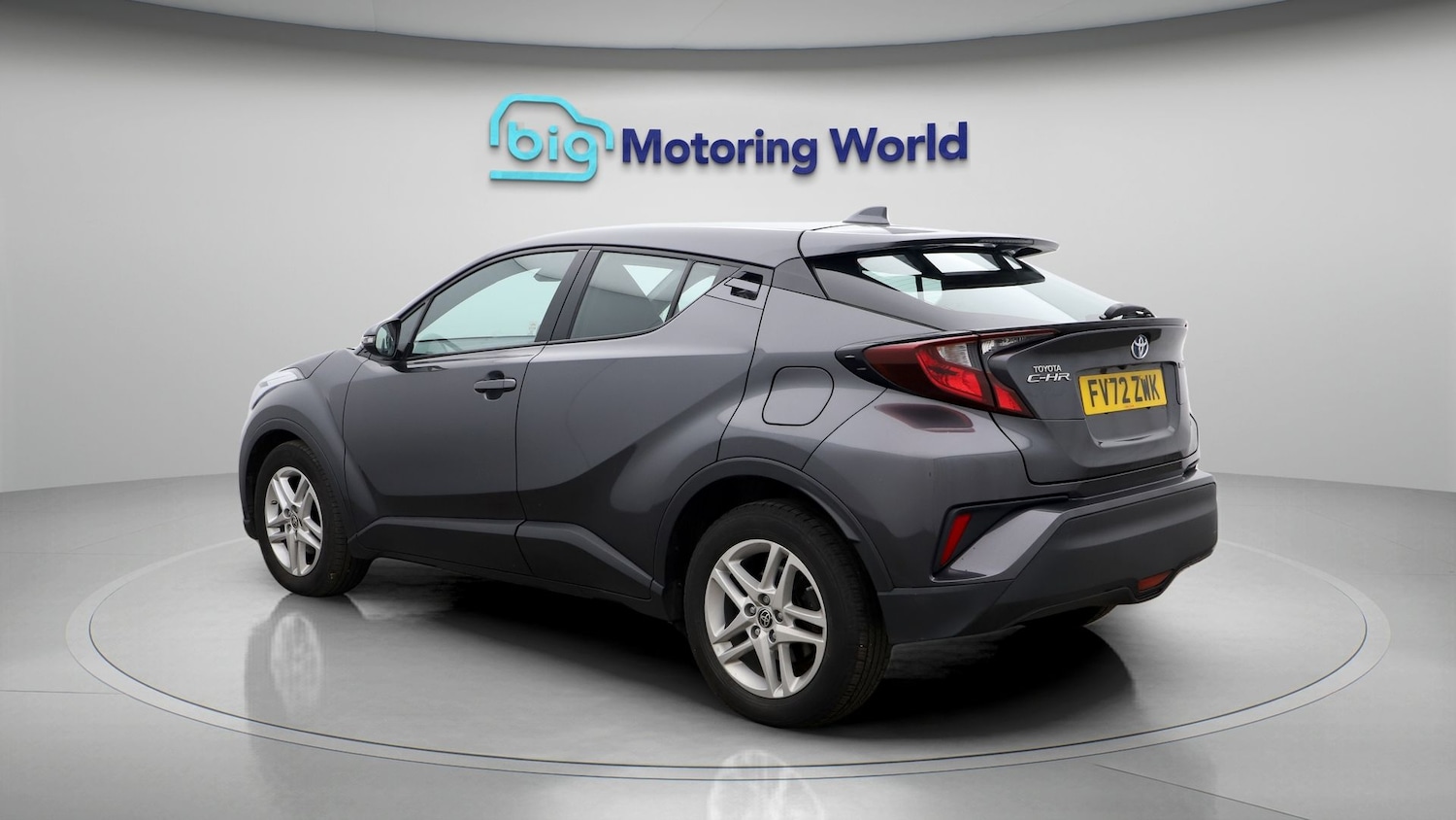 Used Toyota C-HR 2023 for sale - 77435537: Photo 5