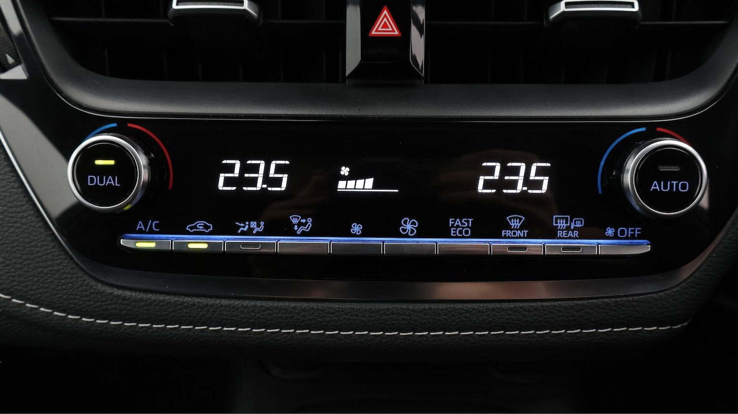 Used Toyota Corolla 2021 for sale - 76645233: Photo 13