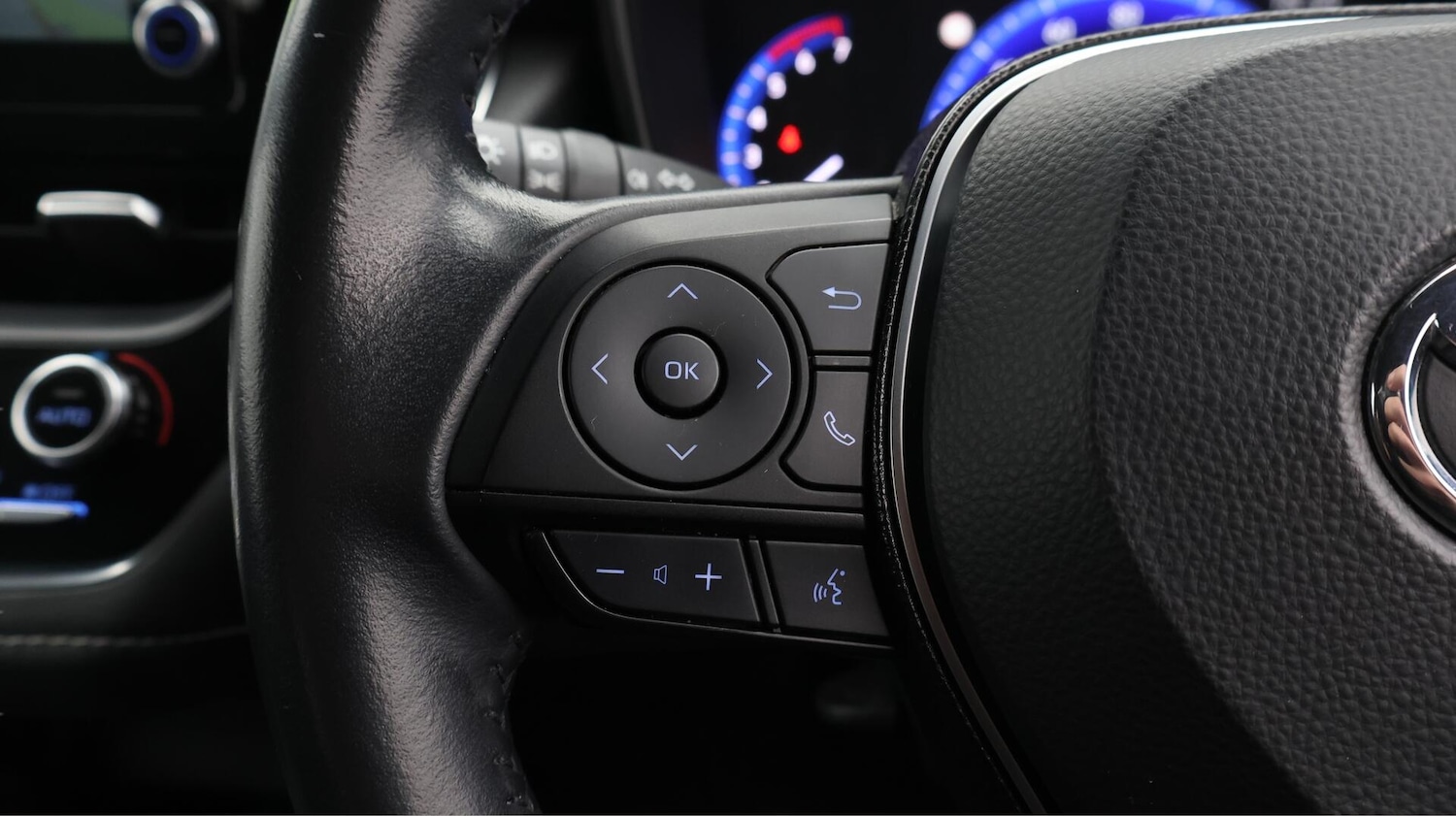 Used Toyota Corolla 2021 for sale - 76645233: Photo 26