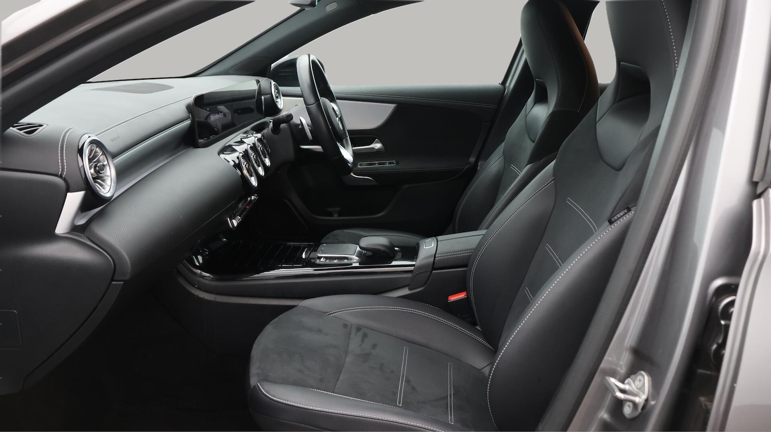 Used Mercedes-Benz A-Class 2022 for sale - 76634112: Photo 15