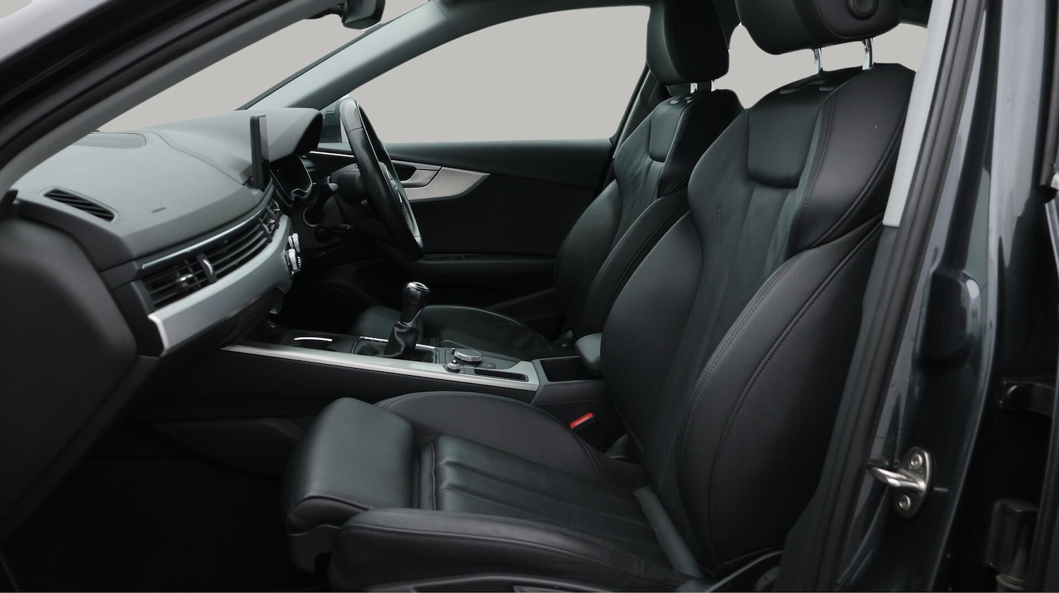 Used Audi A4 2018 for sale - 76188808: Photo 15