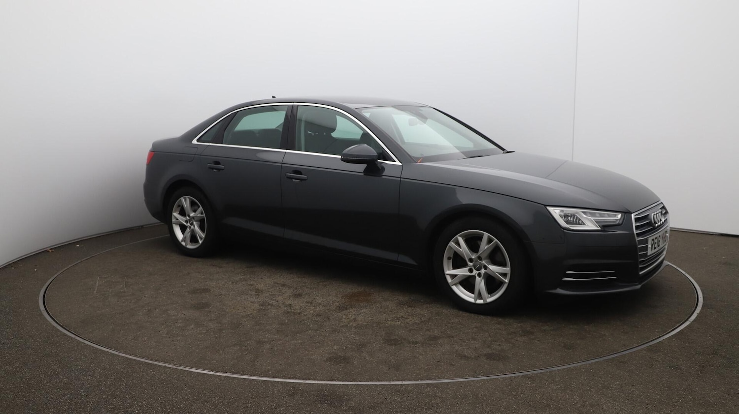 Used Audi A4 2018 for sale - 76188808: Photo 45