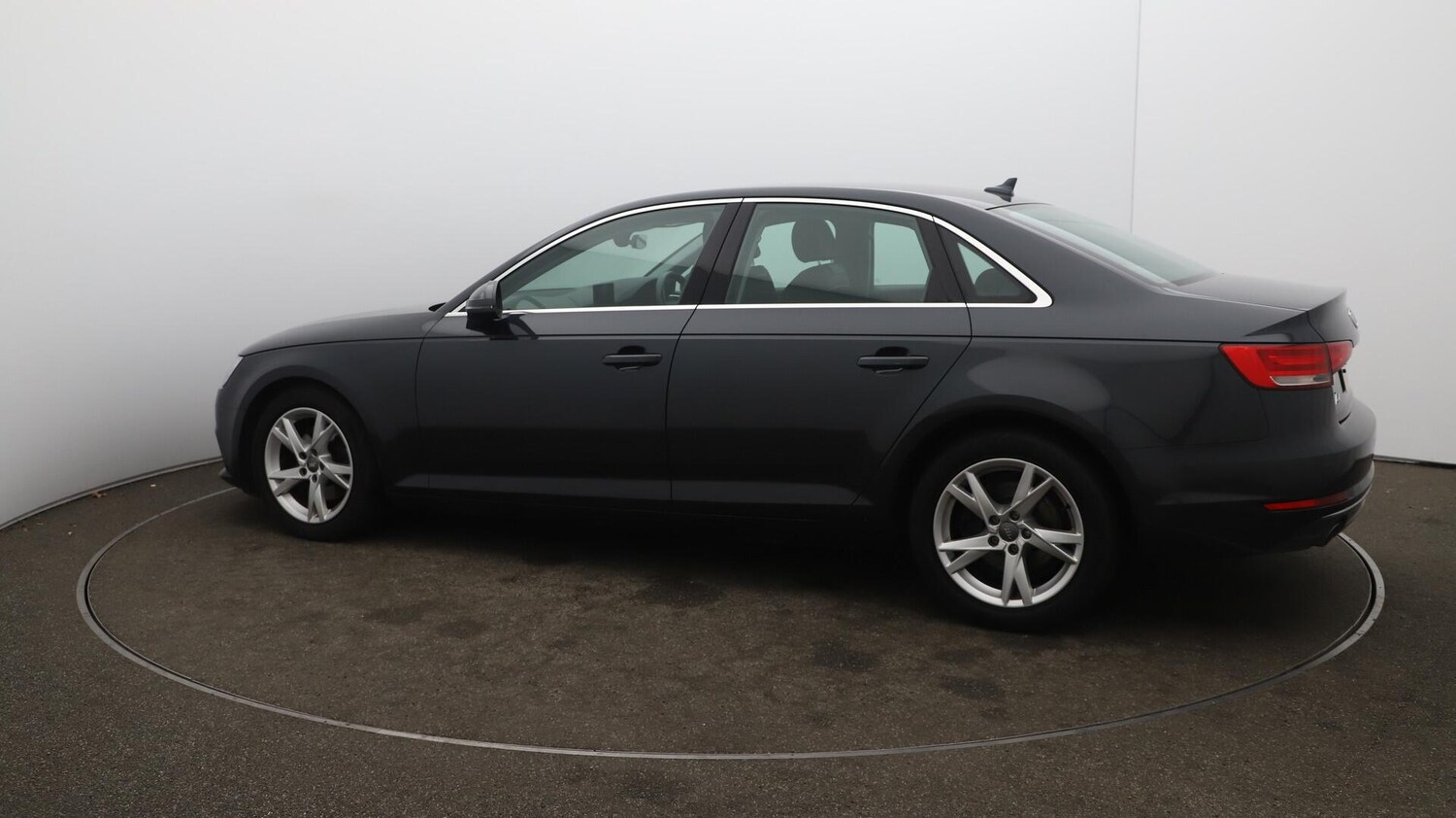 Used Audi A4 2018 for sale - 76188808: Photo 47