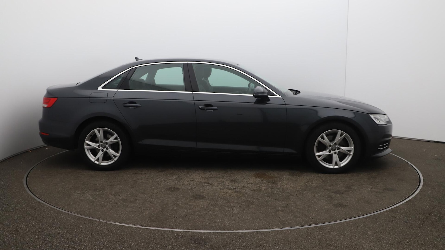 Used Audi A4 2018 for sale - 76188808: Photo 49