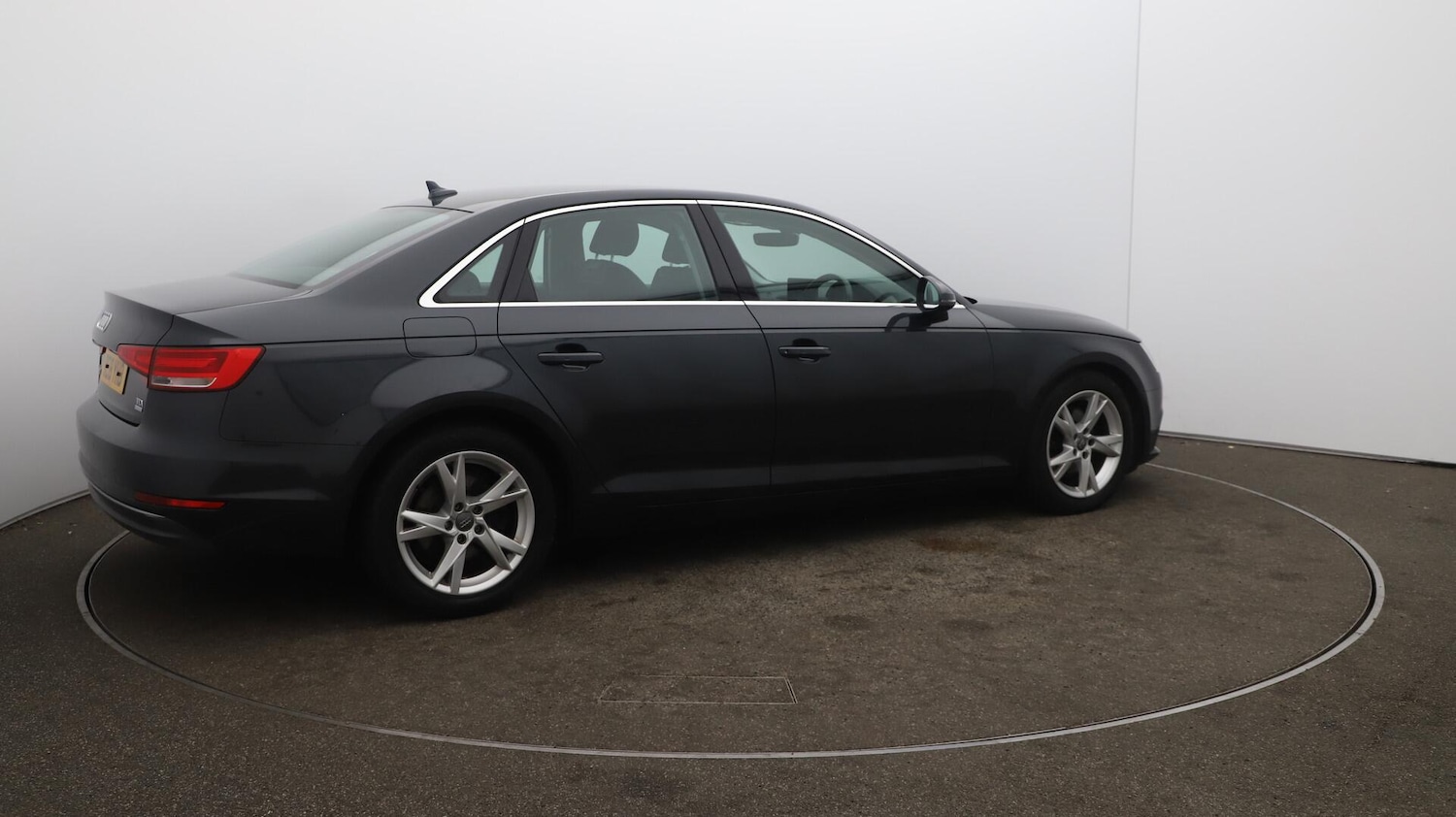 Used Audi A4 2018 for sale - 76188808: Photo 52
