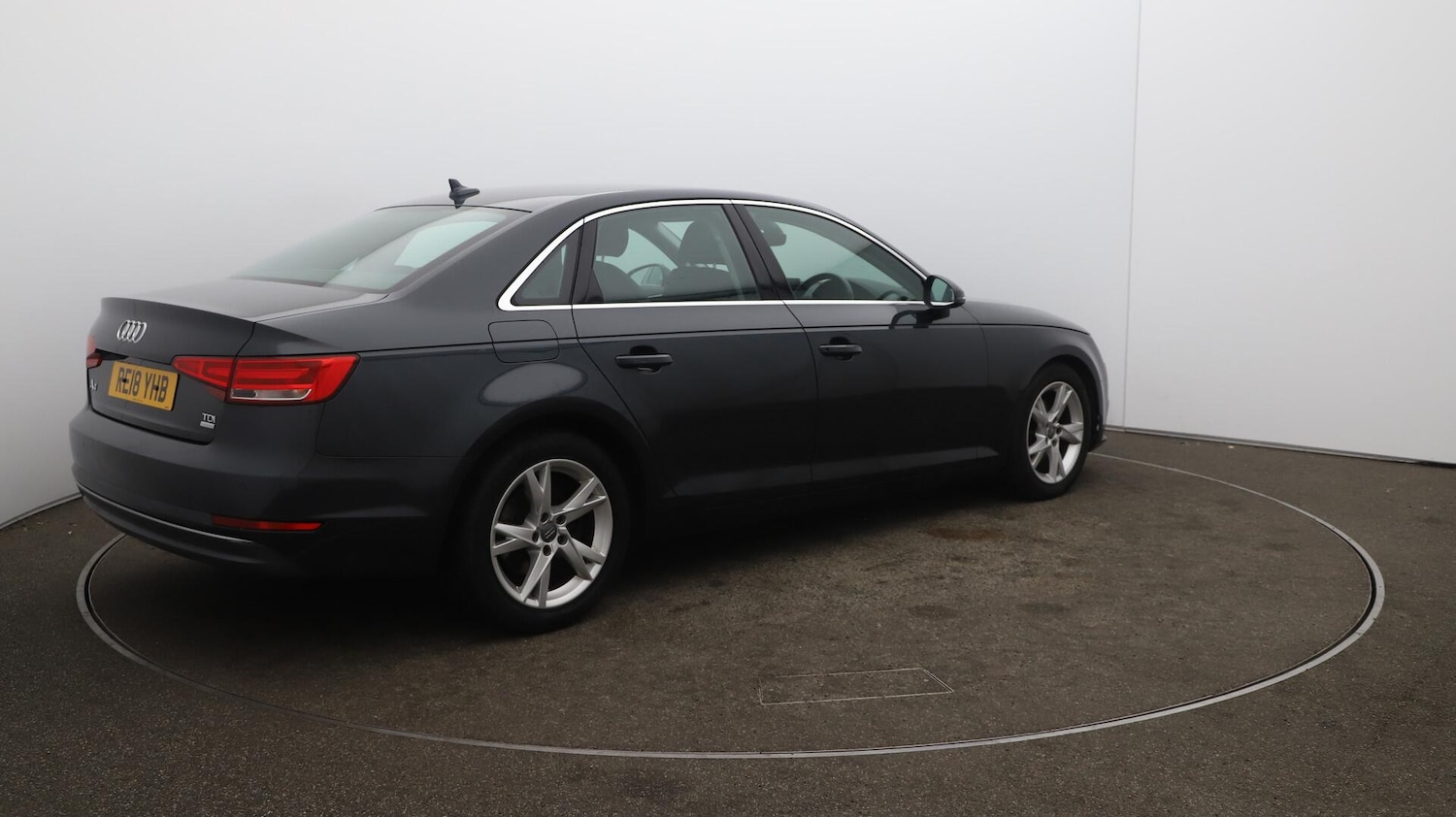 Used Audi A4 2018 for sale - 76188808: Photo 53