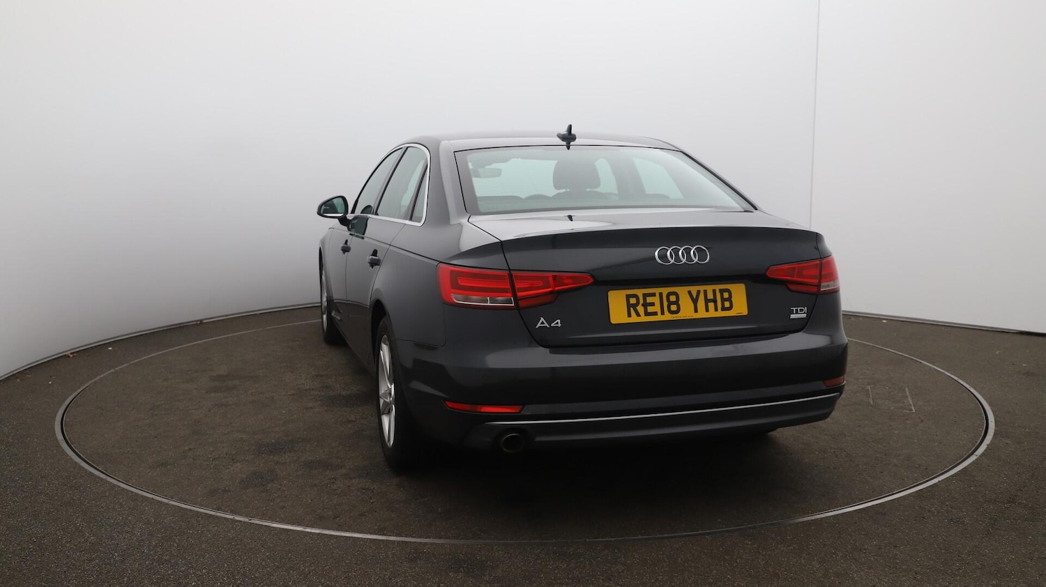 Used Audi A4 2018 for sale - 76188808: Photo 60
