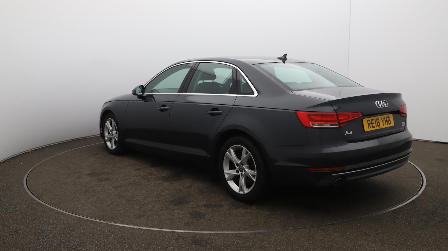 Used Audi A4 2018 for sale - 76188808: Photo 62