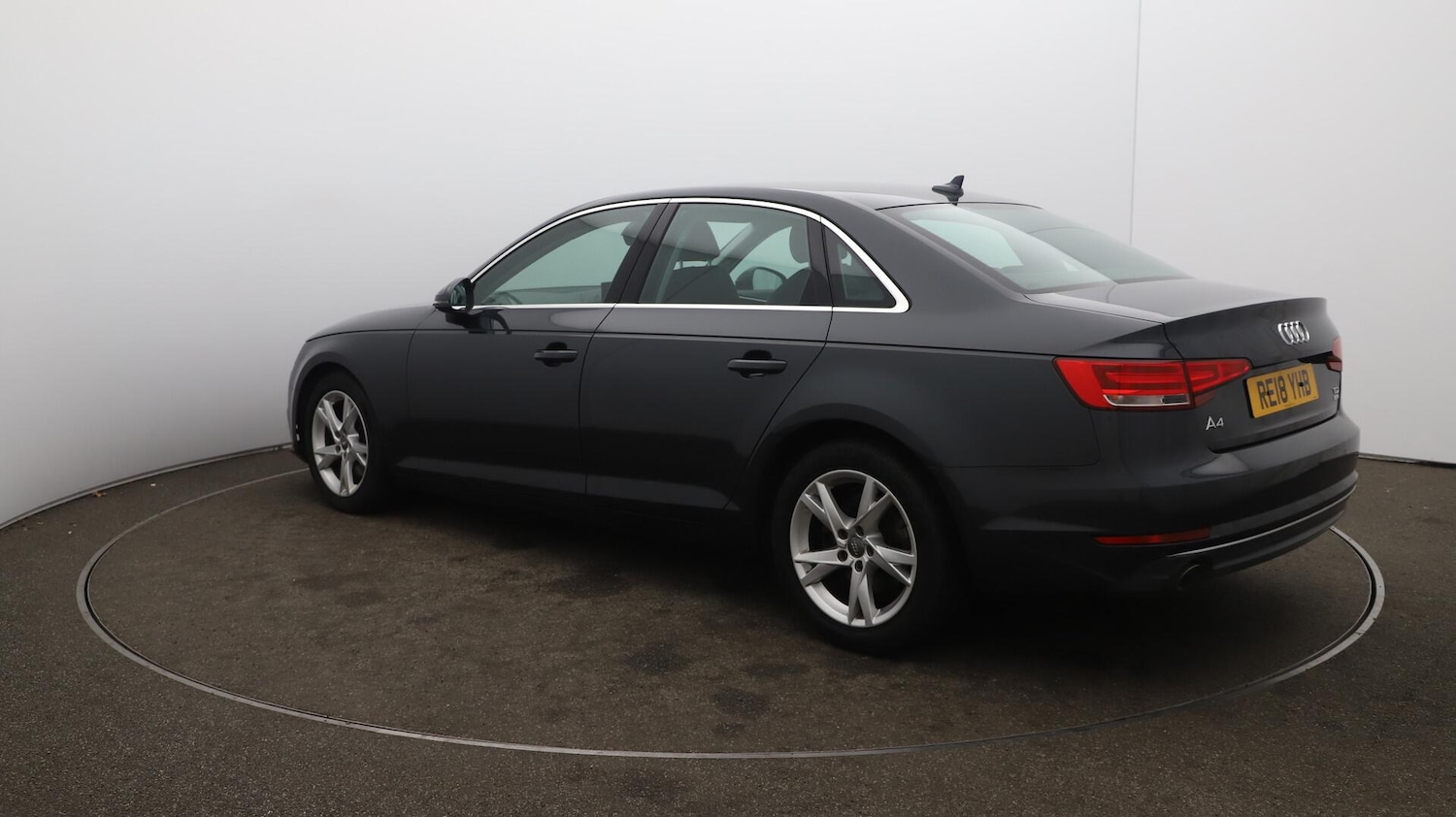 Used Audi A4 2018 for sale - 76188808: Photo 63