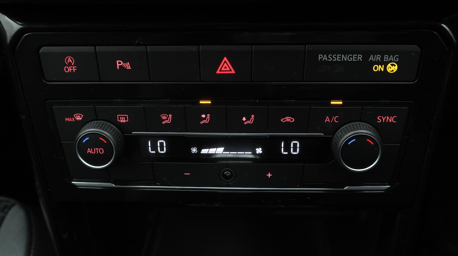 Used Volkswagen T-Cross 2019 for sale - 76138337: Photo 13