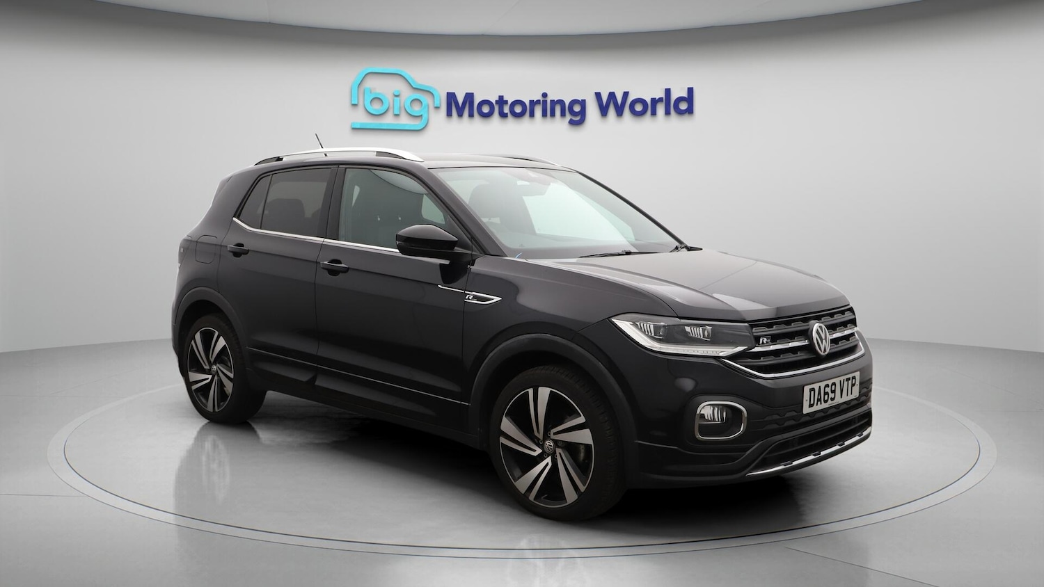 Used Volkswagen T-Cross 2019 for sale - 76138337: Photo 2