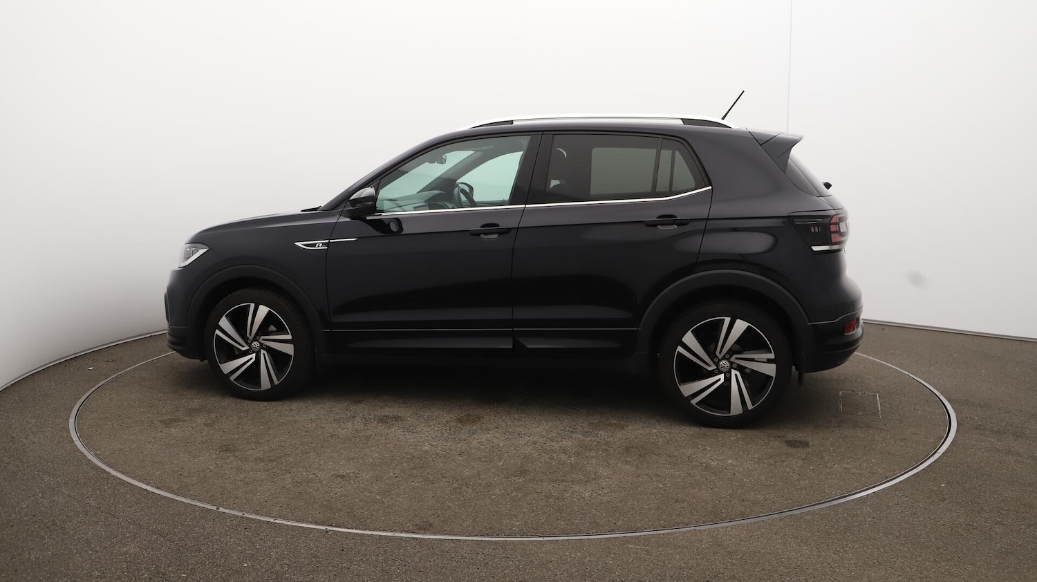 Used Volkswagen T-Cross 2019 for sale - 76138337: Photo 59