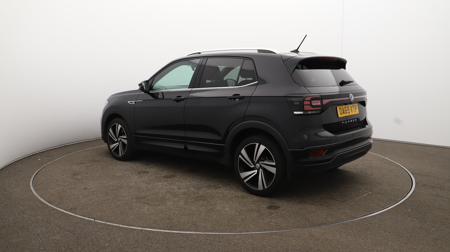 Used Volkswagen T-Cross 2019 for sale - 76138337: Photo 64