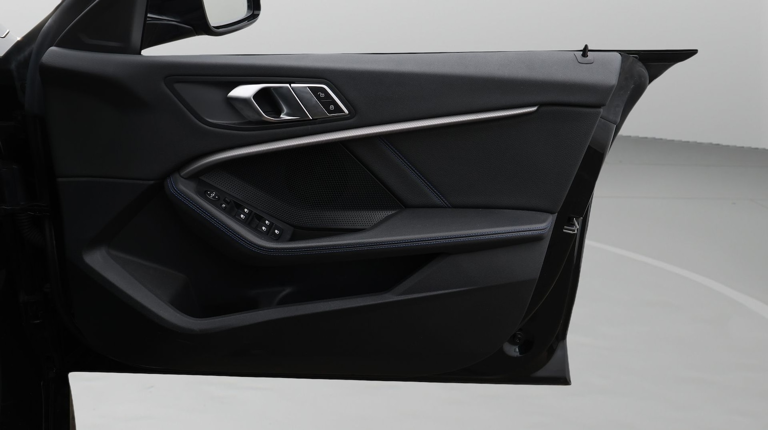 Used BMW 2 Series 2023 for sale - 77618738: Photo 15