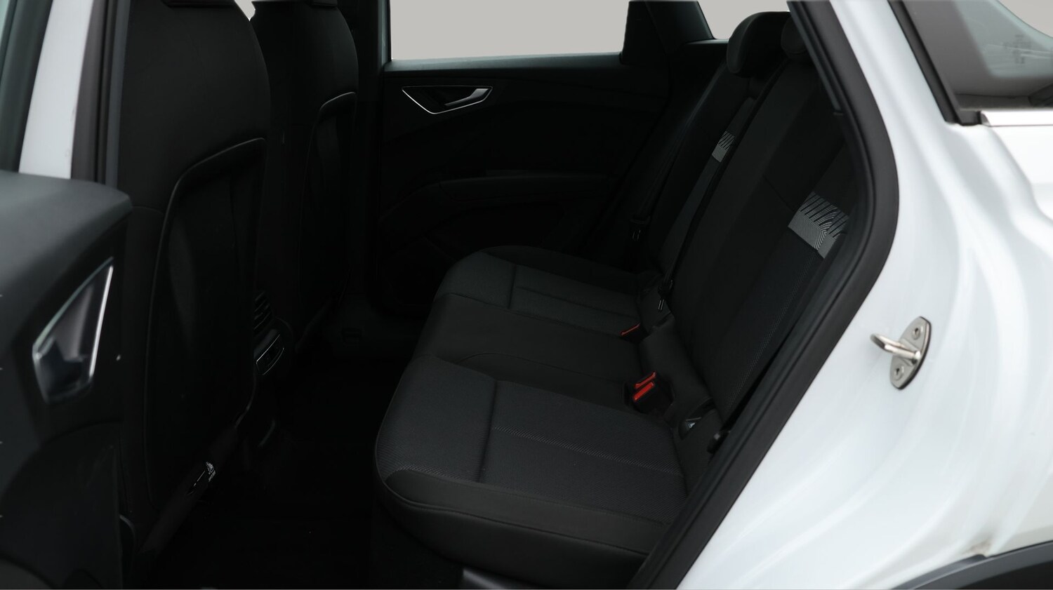 Used Audi Q4 e-tron 2023 for sale - 78062176: Photo 16