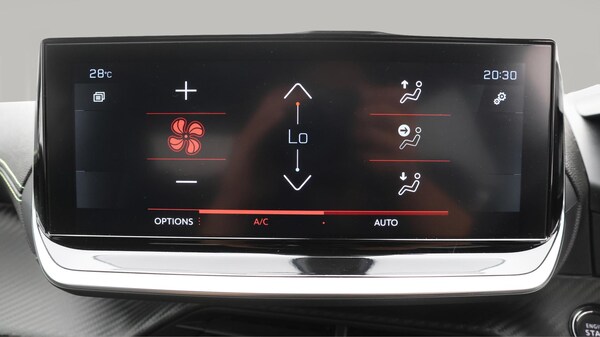 Used Peugeot 2008 2022 for sale - 75152936: Photo 13