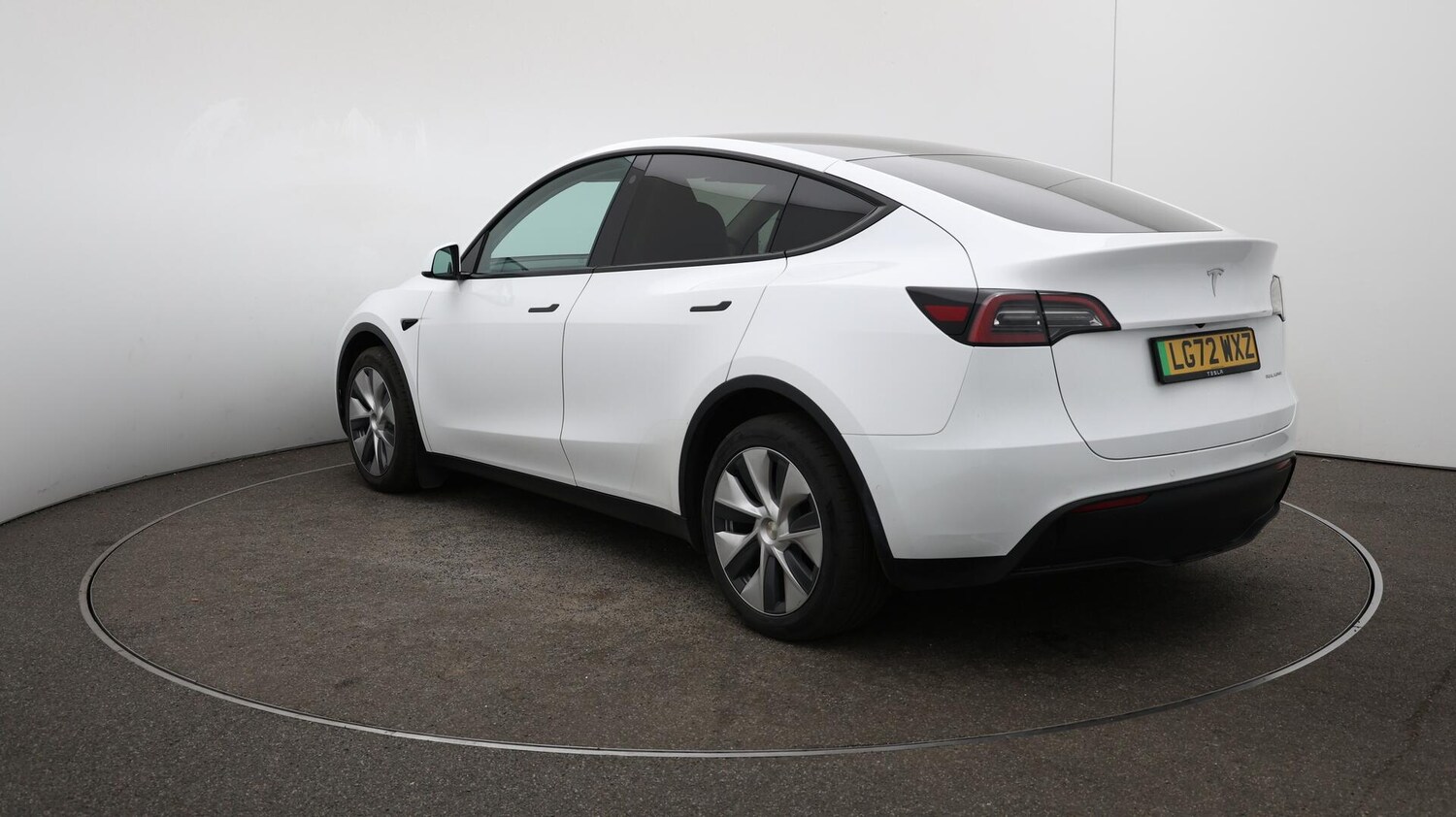Used Tesla Model Y 2022 for sale - 76527829: Photo 63