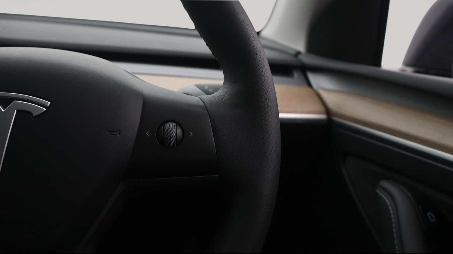 Used Tesla Model Y 2023 for sale - 77532202: Photo 25