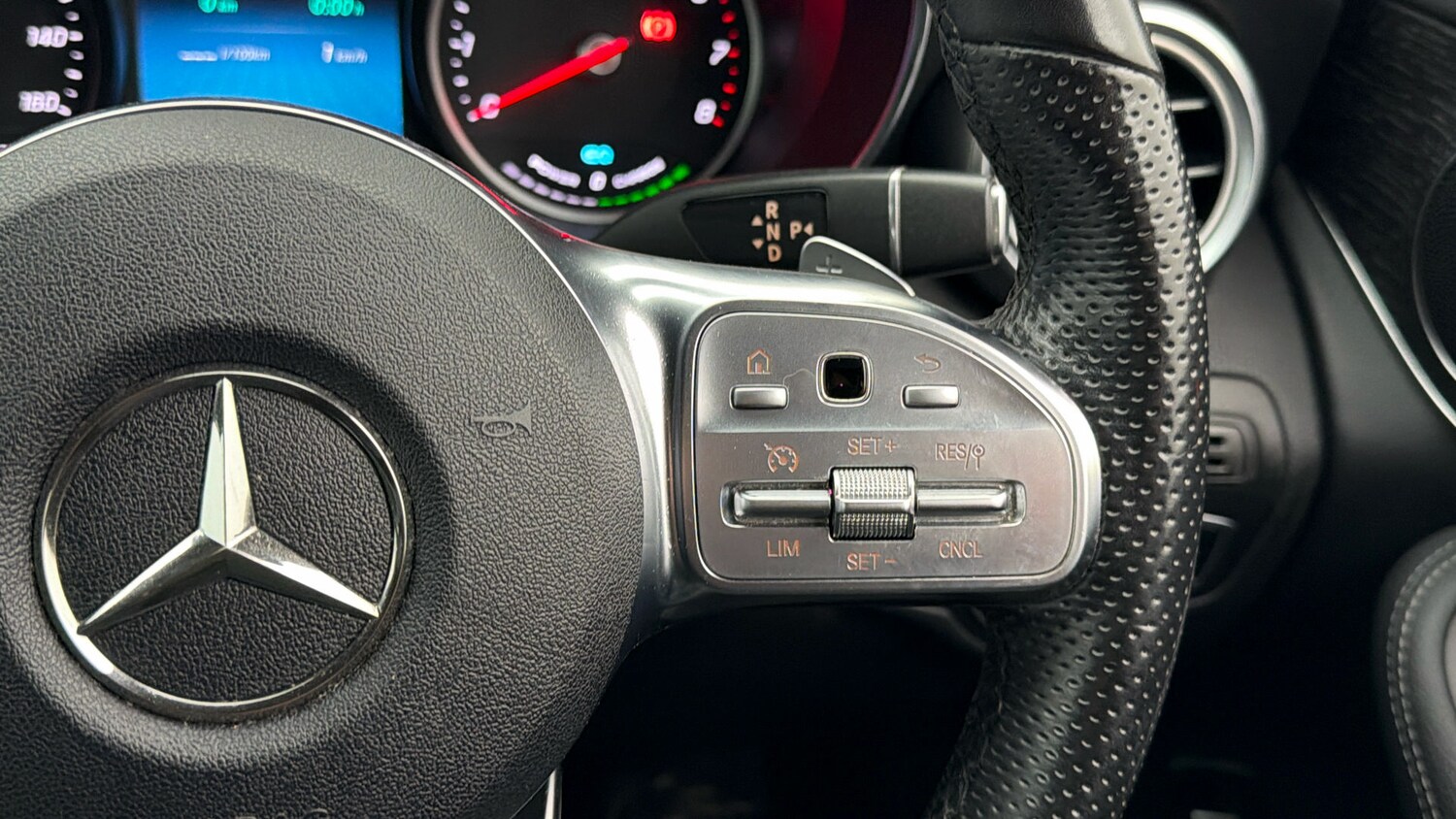 Used Mercedes-Benz GLC 2020 for sale - 77743086: Photo 23