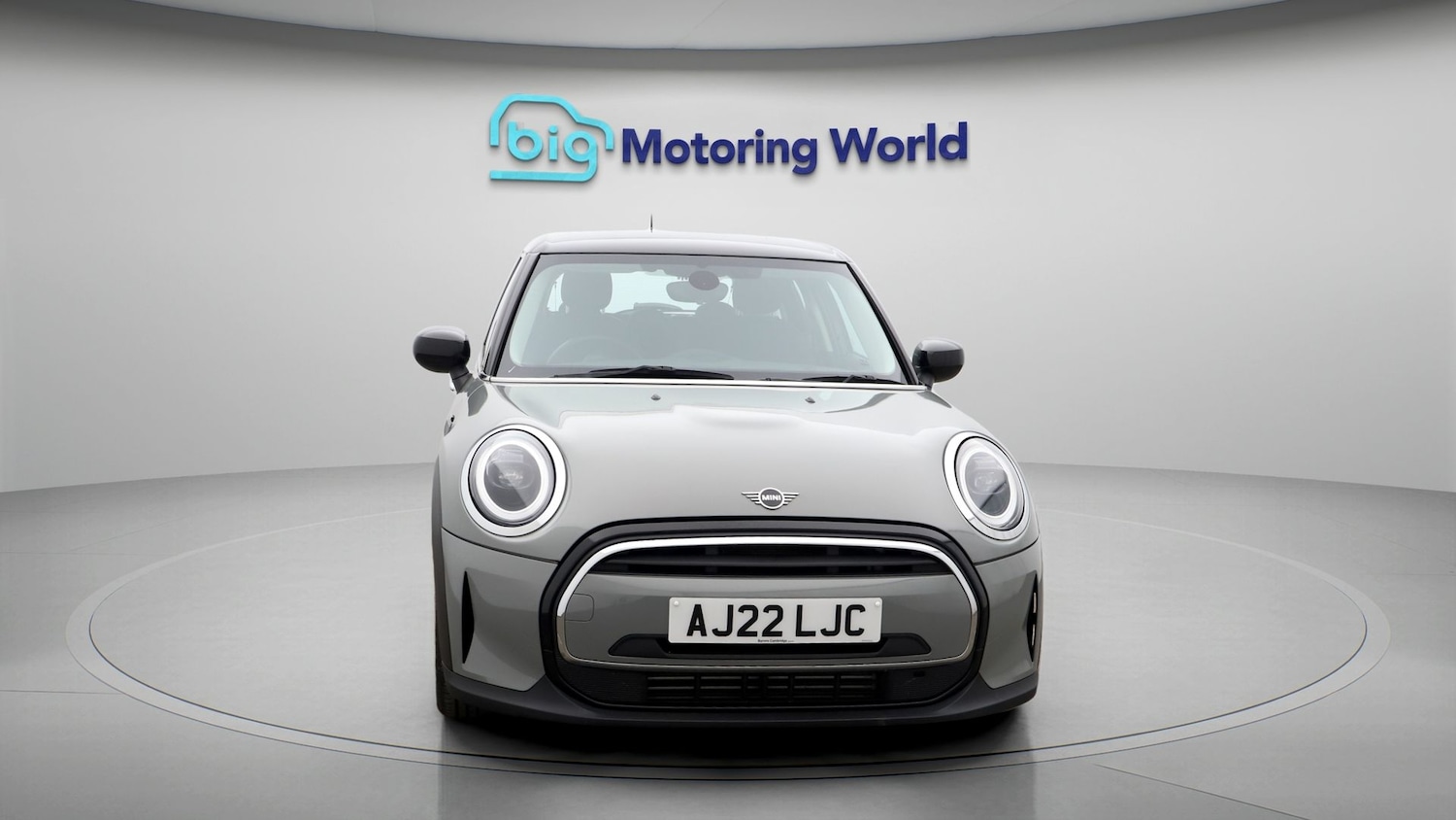 Used MINI Hatch 2022 for sale - 77385001: Photo 2