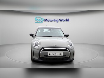 Used MINI Hatch 2022 for sale - 77385001: Photo