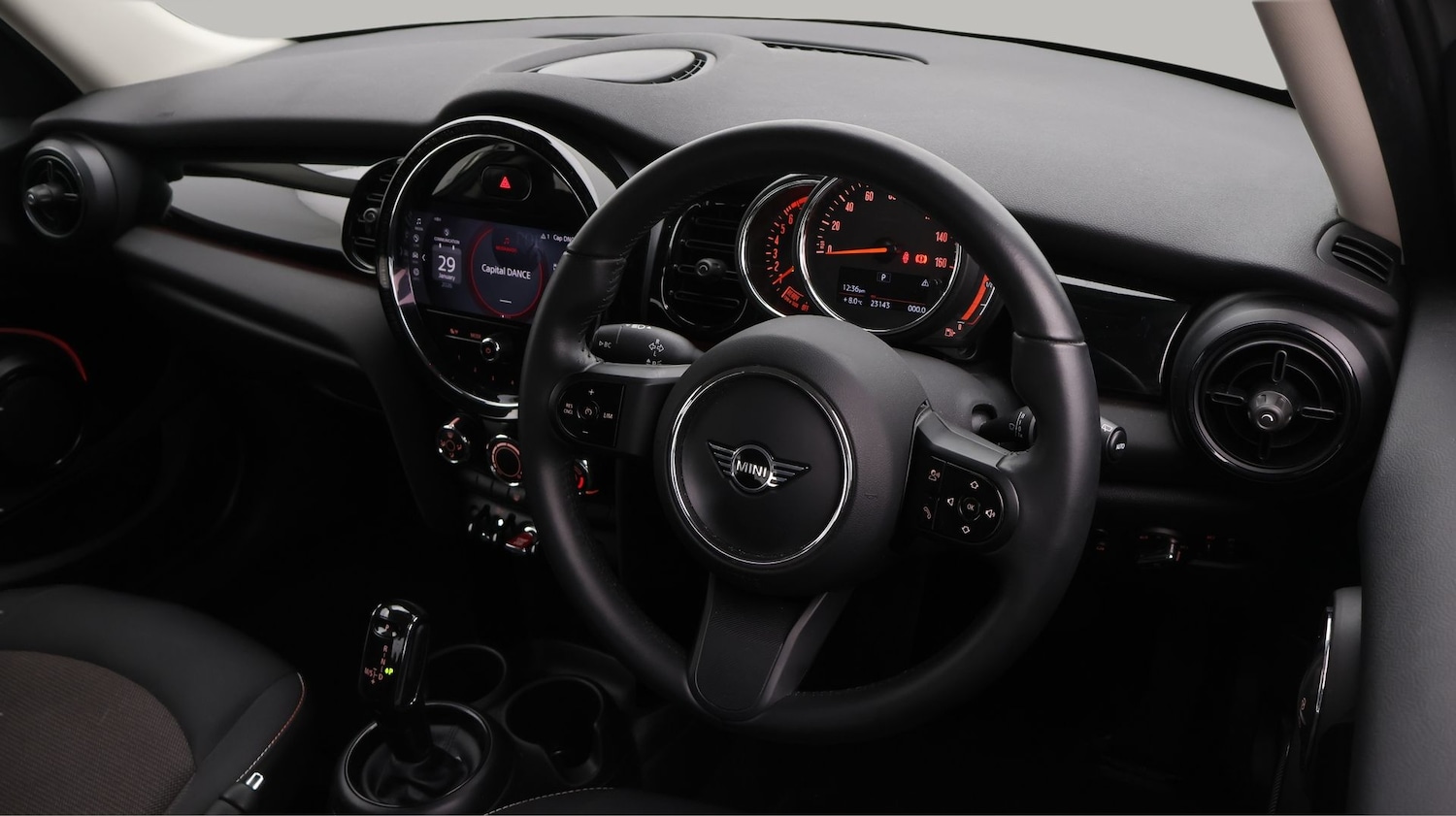 Used MINI Hatch 2022 for sale - 77385001: Photo 9