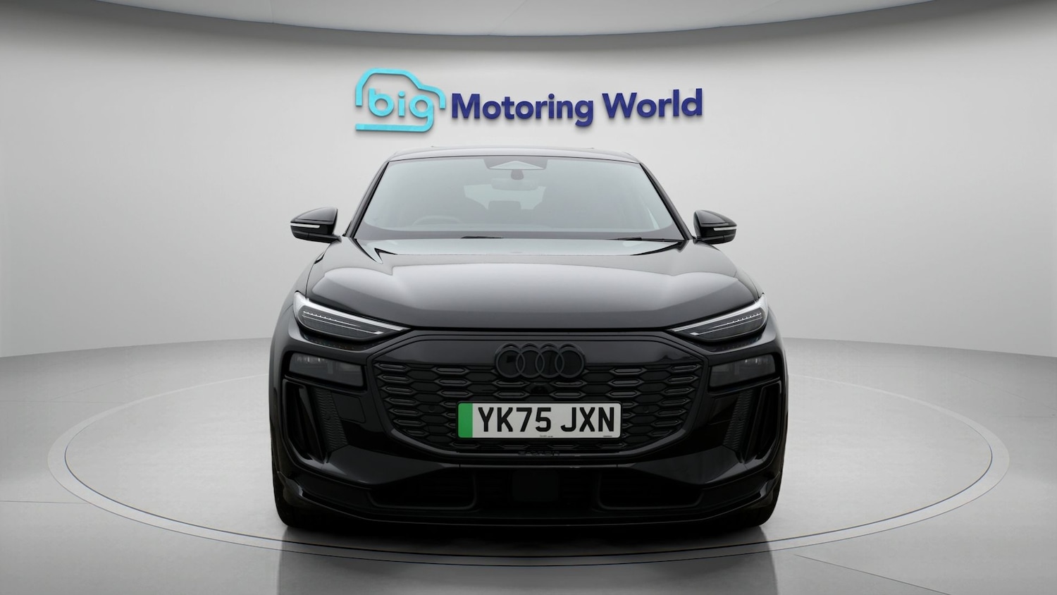 Used Audi Q6 e-tron 2025 for sale - 77199262: Photo 2