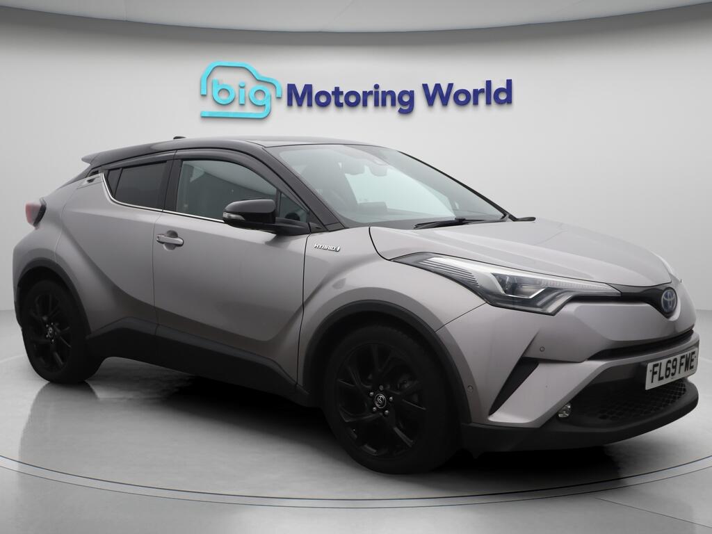 Used Toyota C-HR 2019 for sale - 76158617: Photo 1