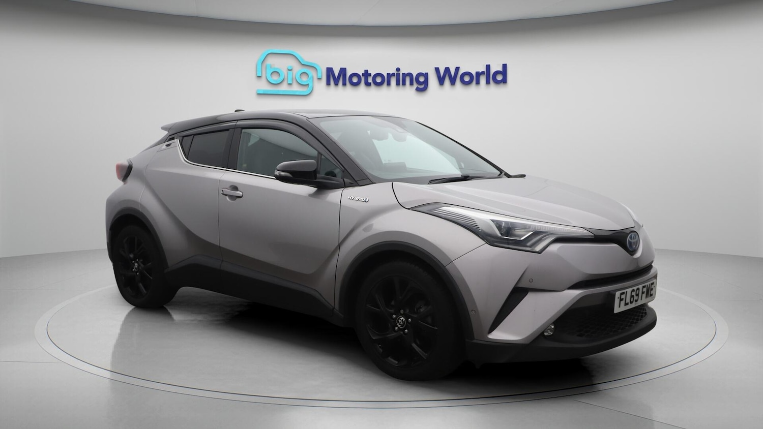 Used Toyota C-HR 2019 for sale - 76158617: Photo 2