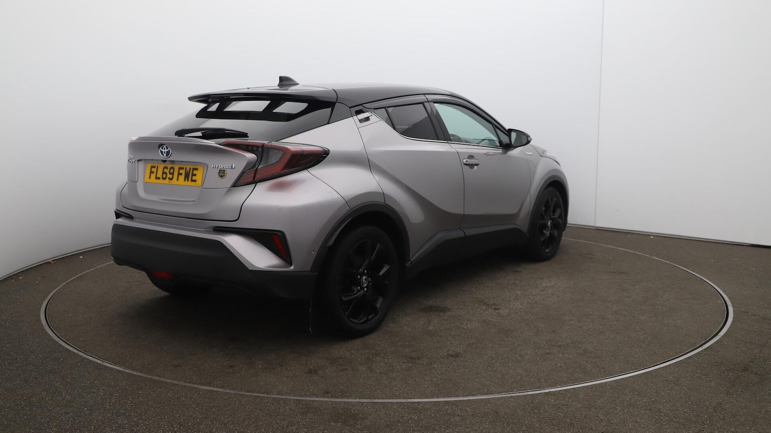 Used Toyota C-HR 2019 for sale - 76158617: Photo 54