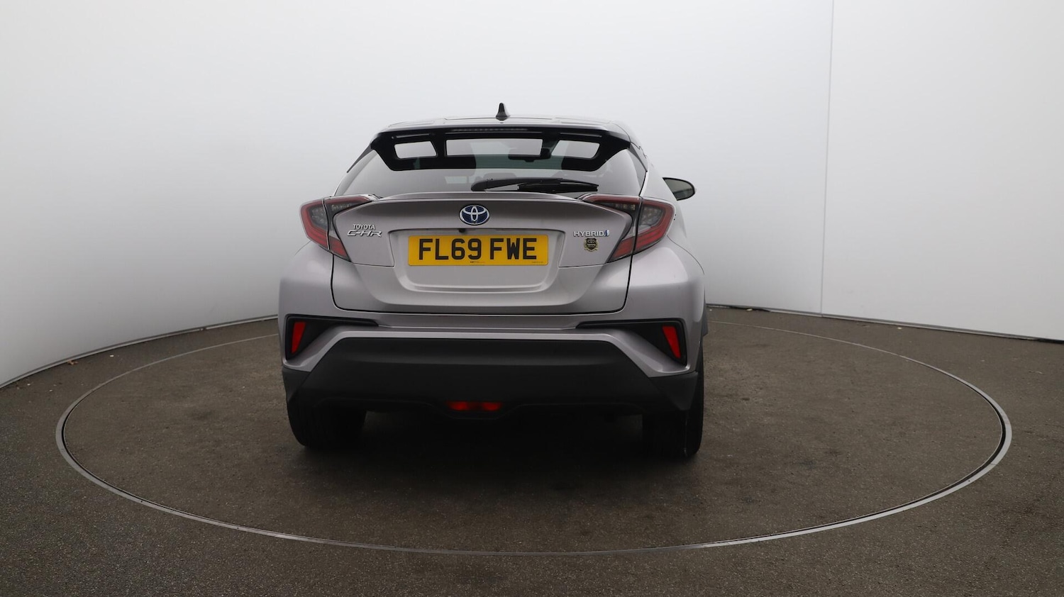 Used Toyota C-HR 2019 for sale - 76158617: Photo 57