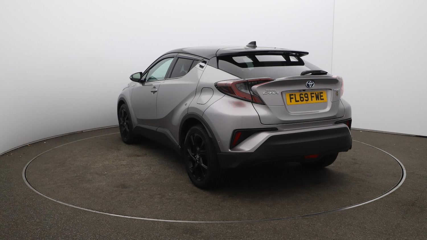 Used Toyota C-HR 2019 for sale - 76158617: Photo 61