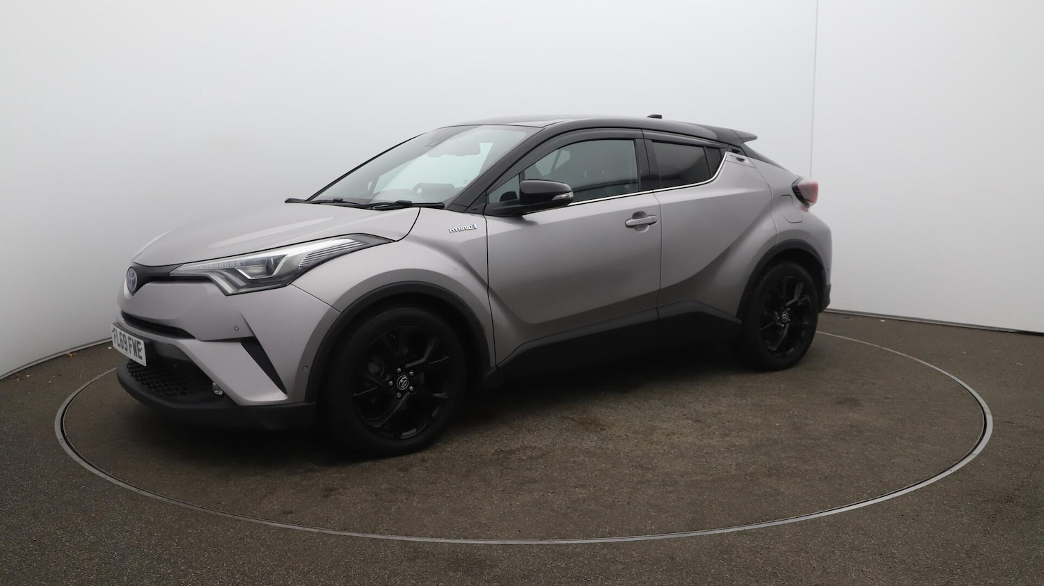 Used Toyota C-HR 2019 for sale - 76158617: Photo 68