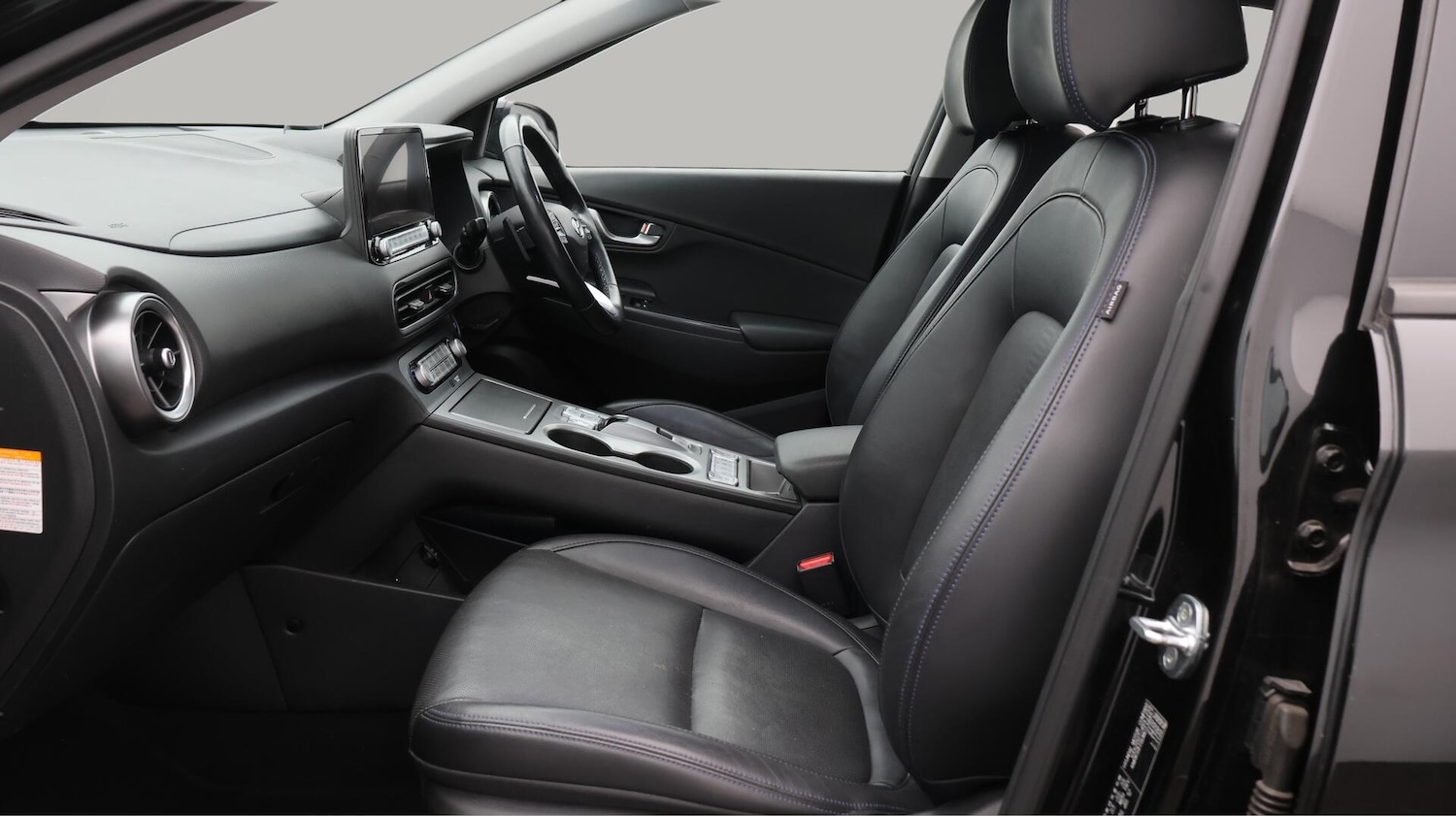 Used Hyundai KONA 2021 for sale - 76689336: Photo 15