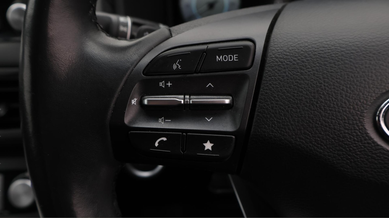 Used Hyundai KONA 2021 for sale - 76689336: Photo 24